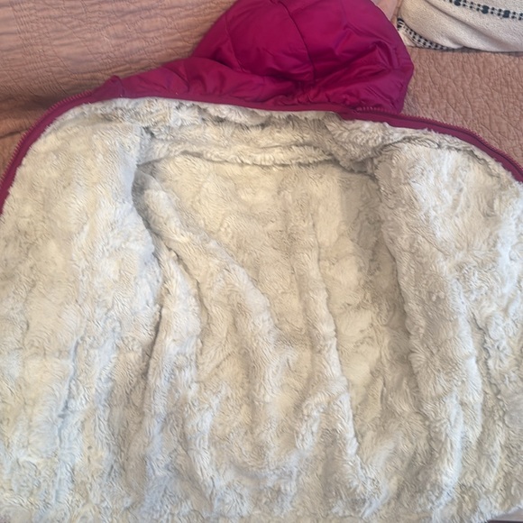 The North Face Fuchsia Puffer Jacket - Picture 4 of 4